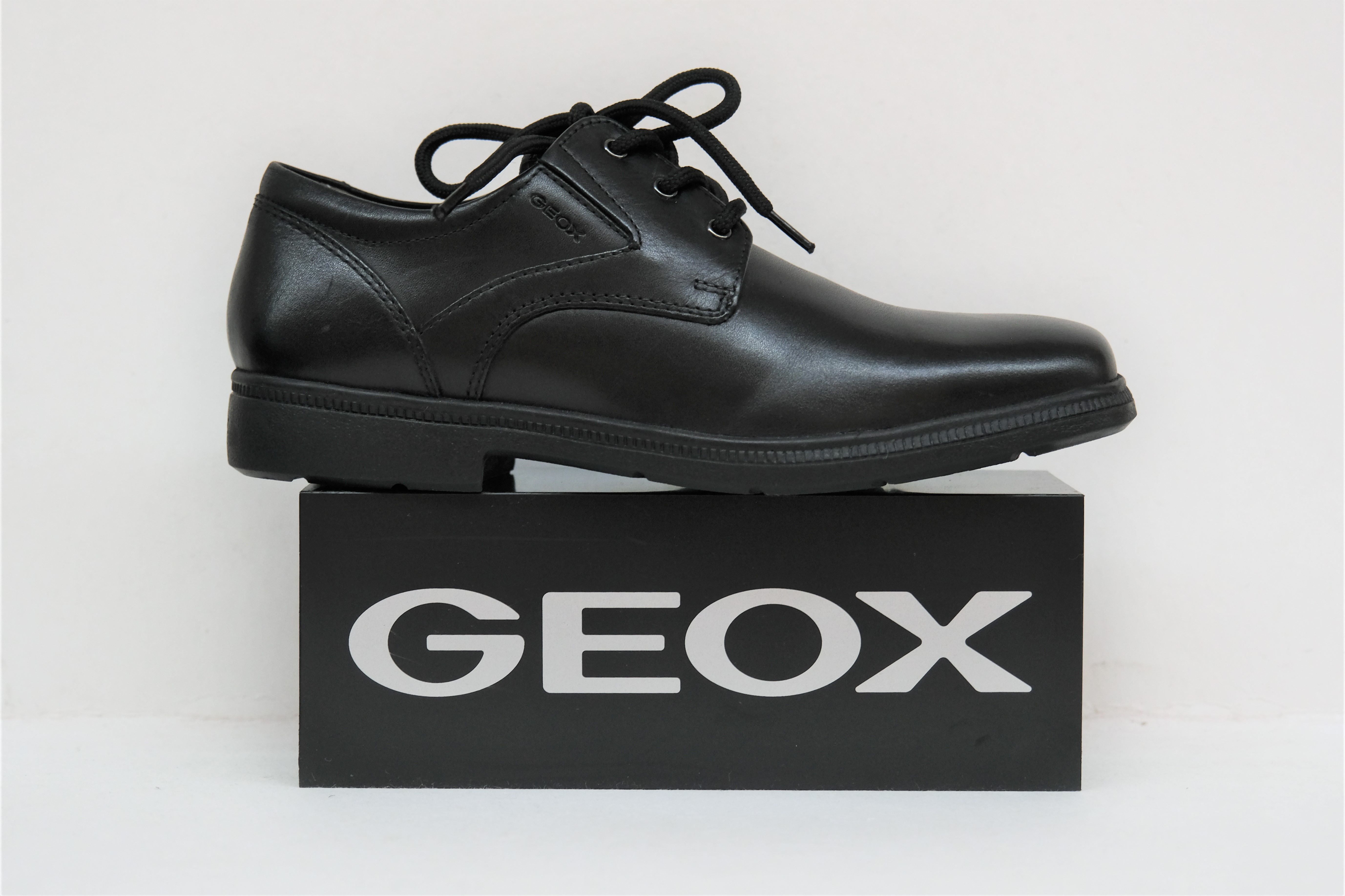 School on sale dress shoes